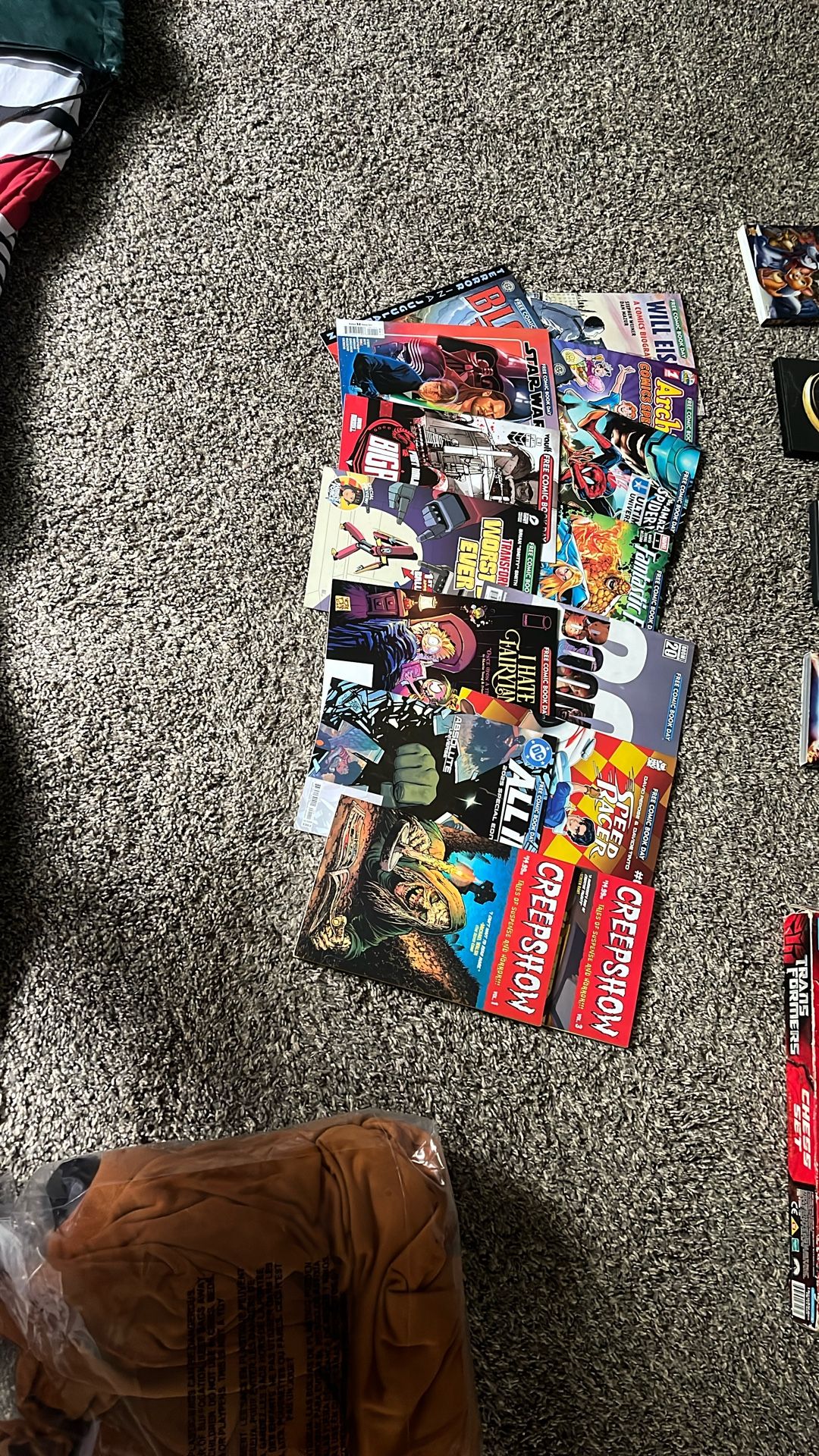 Lots Of Comics