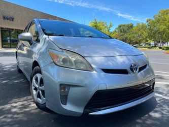 2015 Prius II 50MPG PLUS