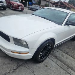 2005 Ford Mustang