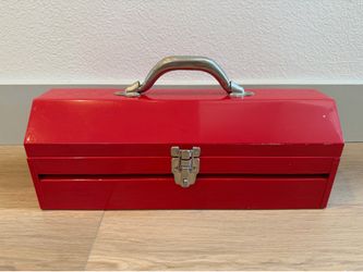 Red Metal Toolbox with Removable Tray – 17” Steel Tool Box