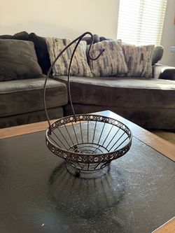 Decorative Hanging Metal Basket