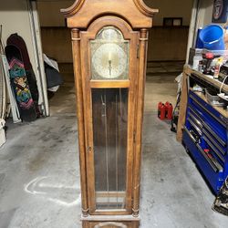 FREE Ridgeway Grandfather Clock