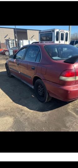 98 maroon Honda accord
