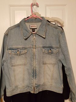 Womans jean jacket size large