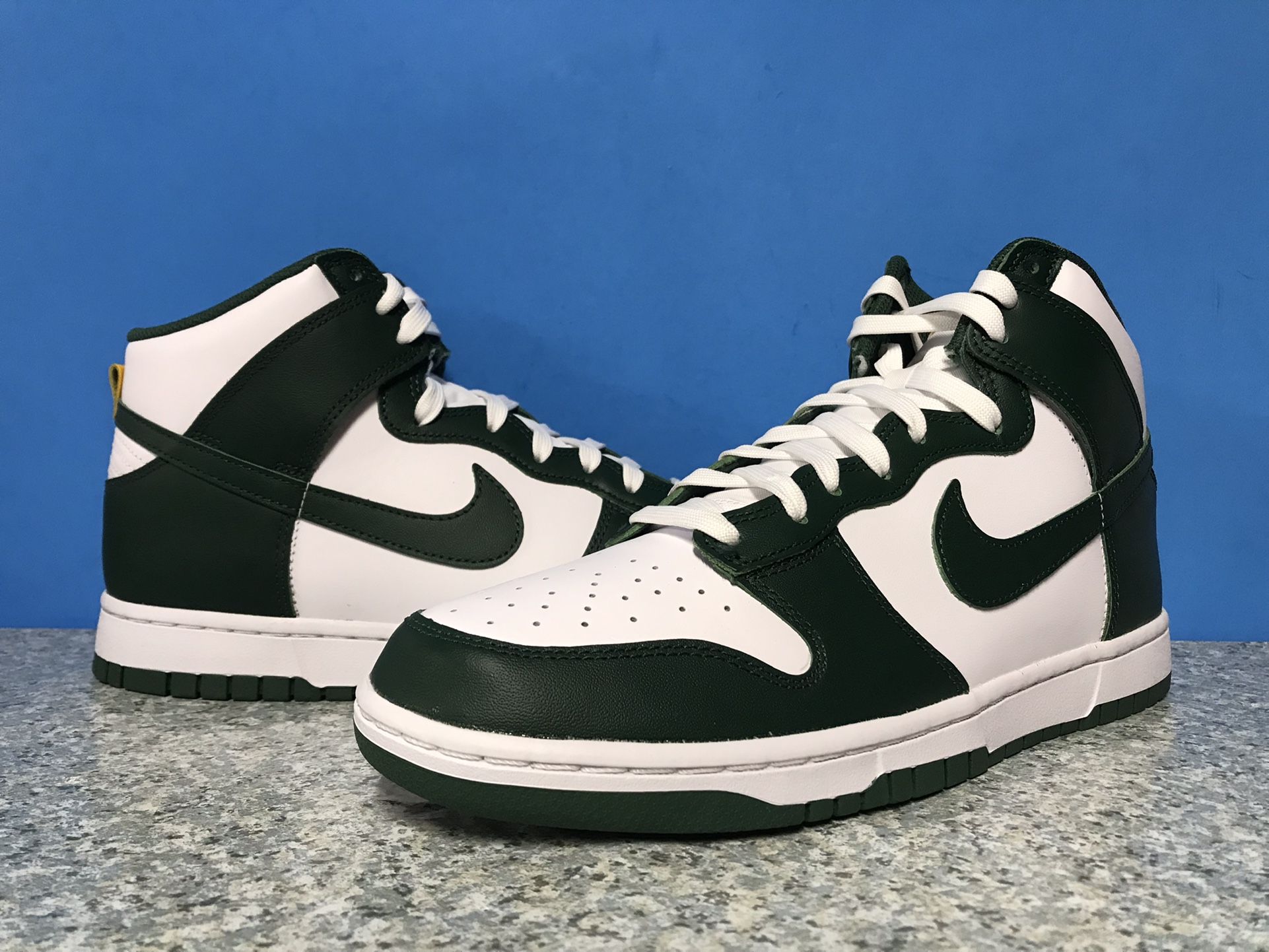 New Nike Dunk High Retro Noble Green