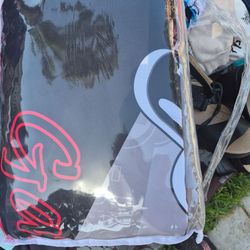 Colcha con disen̈o muy bonita.