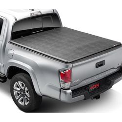 TACOMA BED COVER  2005-2026 LIKE NEW 🔥🔥