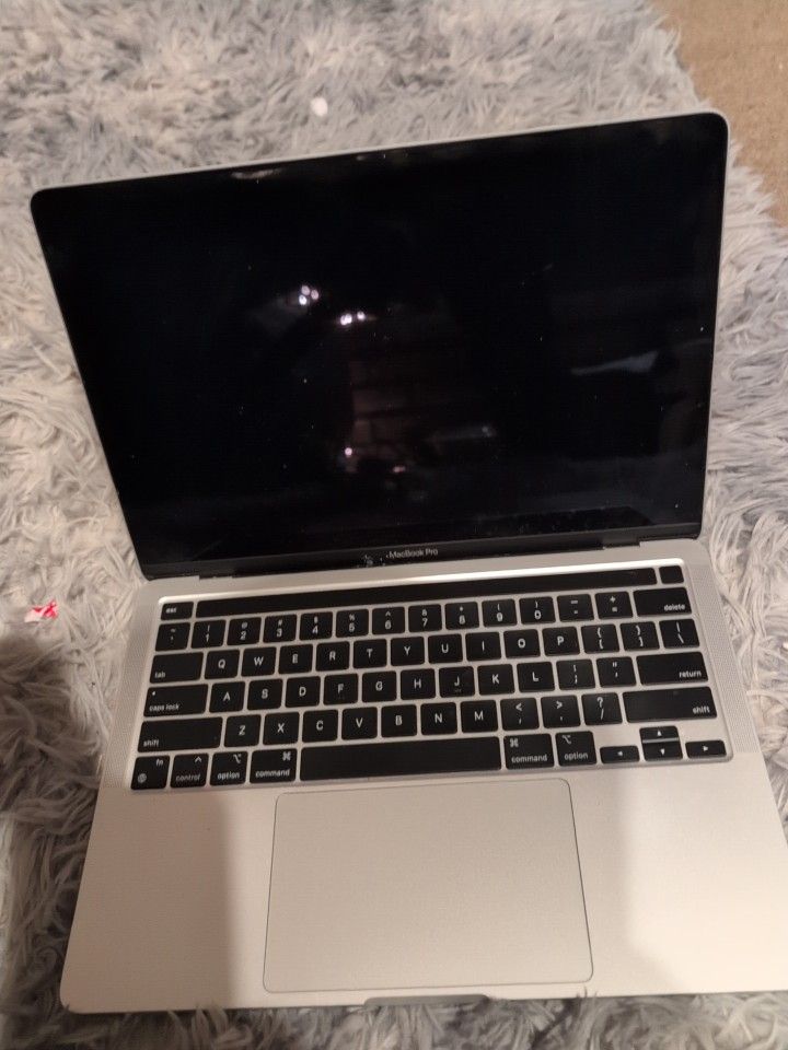 MacBook Pro 2020/8gl250g/M1