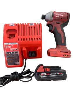MILWAUKEE IMPACT WRENCH #31909
