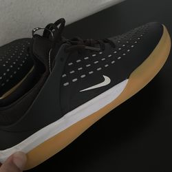 Nike SB Zoom Nyjah 3
