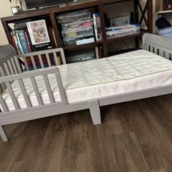 Toddler Bed 