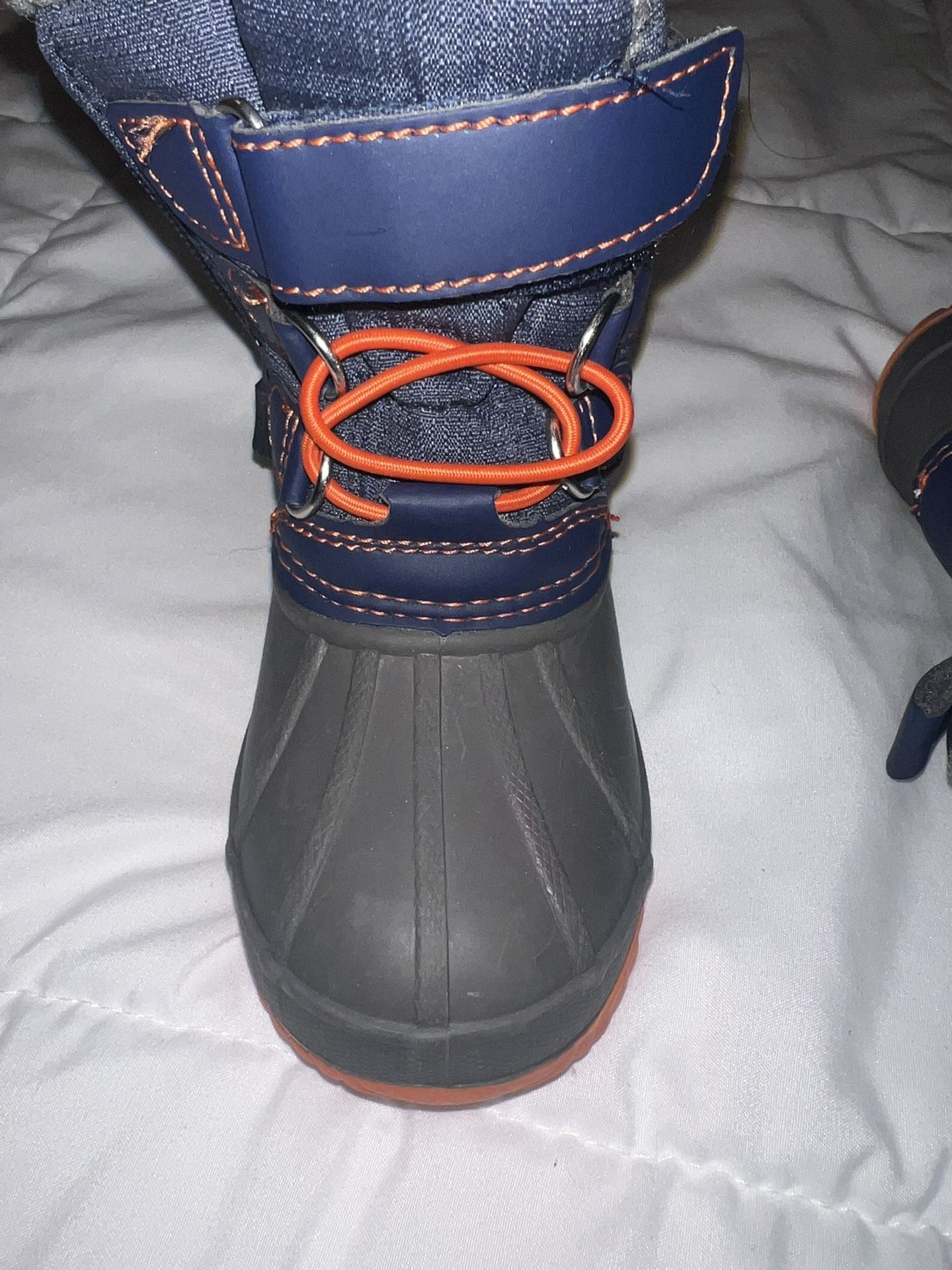 Toddlers Show Boots $10