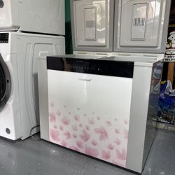 Dimchae Kimchi Fridge And Freezer 