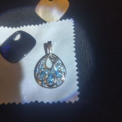 Aquamarine Pendant 