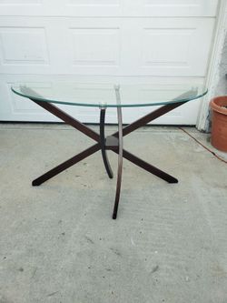 Half Moon Table in Excellent Condition