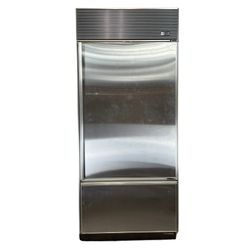Sub-Zero 620 36" Refrigerator - Stainless Steel