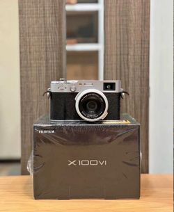 Fujifilm x100vi digital camera