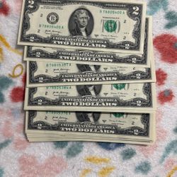 Two Dollars Bills   En Secuencia Nuevos 