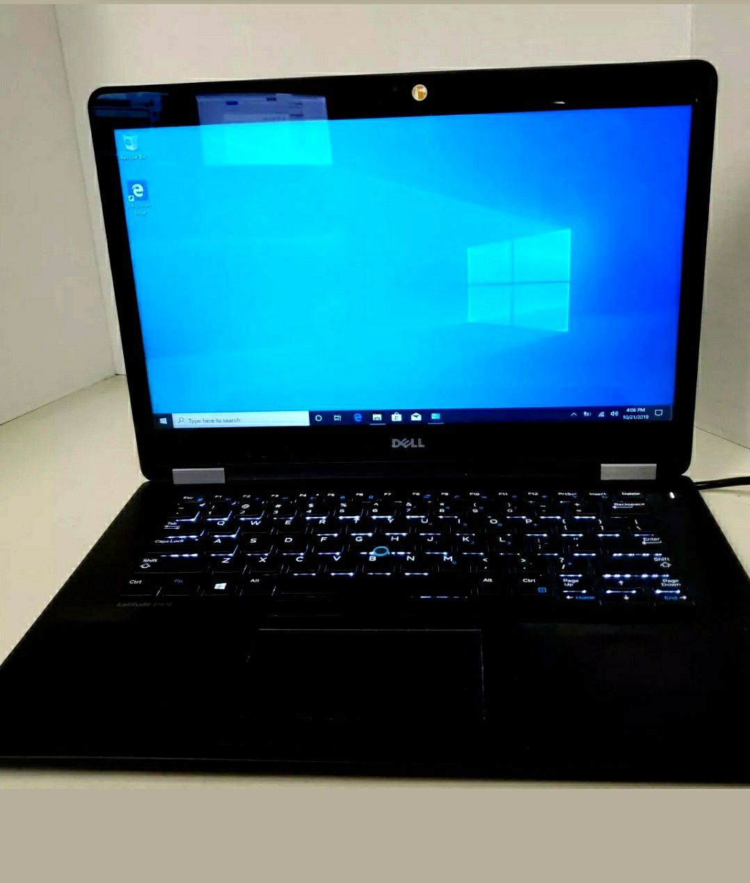 Dell gaming laptop ,loaded core i7 windows 10, 16 gig ram dedicated graphics
