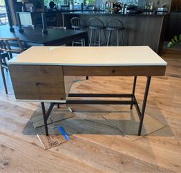 West Elm Reclaimed Wood + Lacquer Desk (47") - Excellent Condition