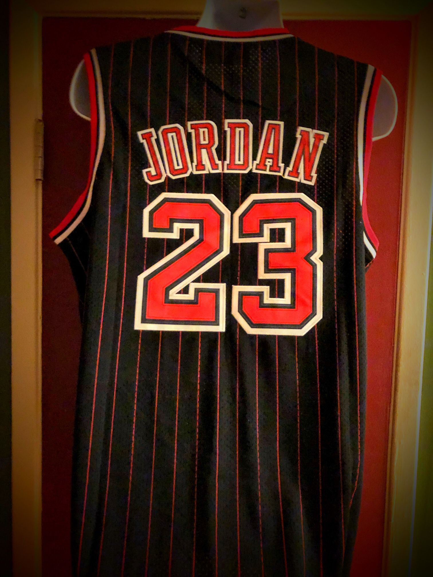 Michael Jordan Authentic Shooting Shirt Small (36) Chicago Bulls 1984-85  for Sale in Miami, FL - OfferUp