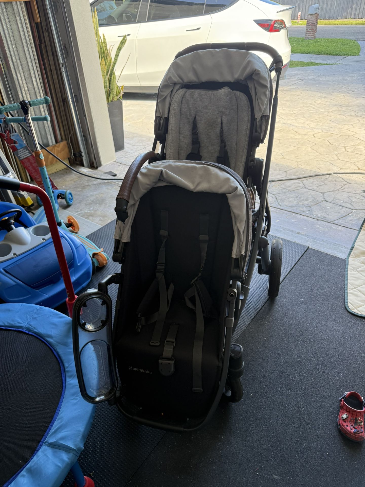UPPAbaby Vista Stroller + Bassinet + Double Seat + Accessories (Full Set)