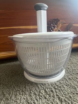 KitchenAid salad spinner