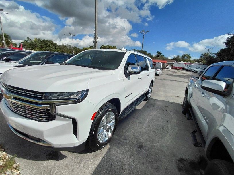 2023 Chevrolet Suburban