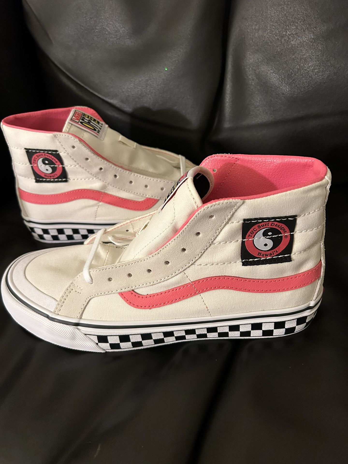 Vans Sk8 Hi Mens 10.5. T&C  Surf Designs Collaboration 