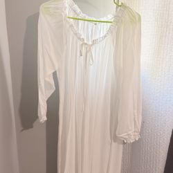 Samara Costume And Well Box Halloween 
