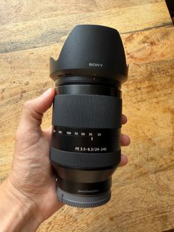 Sony FE 3.5-6.3 / 24-240 Lens
