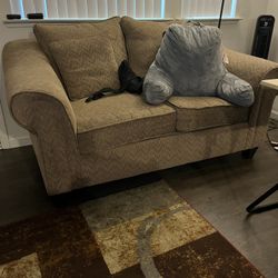 Loveseat Couch “except The Gray Pillow “