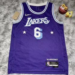 LeBron James Jersey