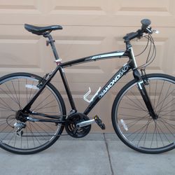 700x35c. DIAMONBACK MENS ROAD BIKE. XL. 21" ALUMINUM LIKE NEW WITH FRESHLY TUNE UP 👌🏼