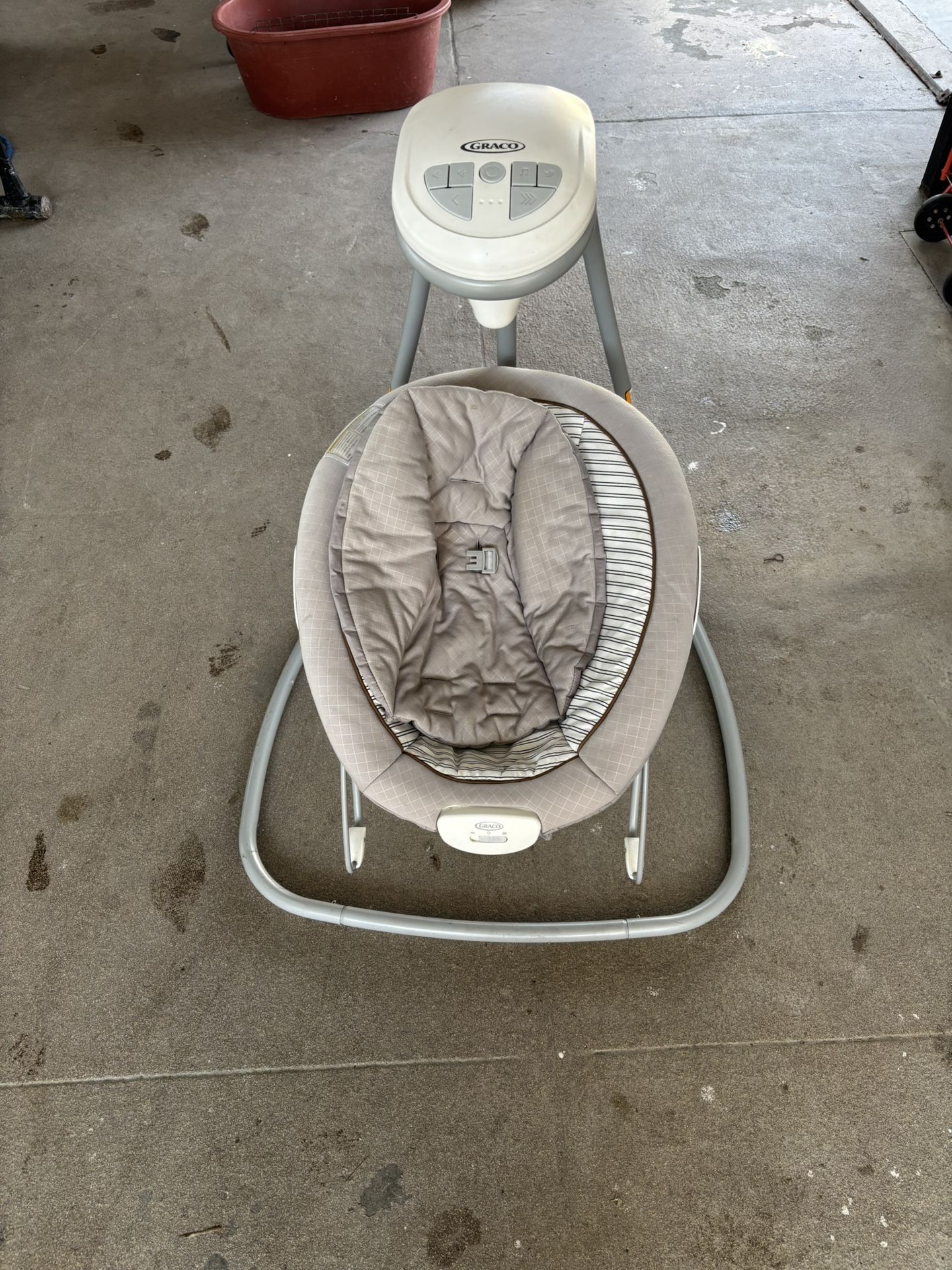 Baby Swing Shaker