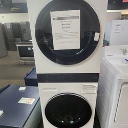 2.8 cu. ft. Washer. 4.2 cu. ft. Dual Inverter Heat Pump Ventless
Electric Dryer, Washtower, Center Control AIDD in White