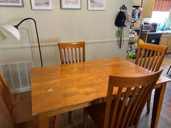 Dinner room table