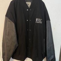 Heavy 2xl Jacket With Leather Sleeves
