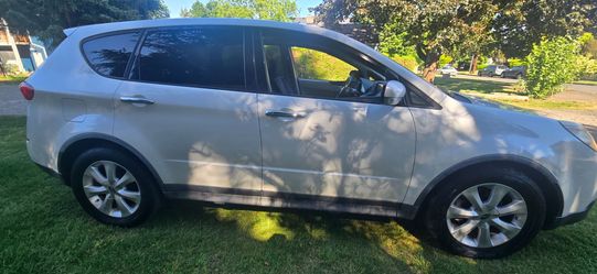 2010 Subaru B9 Tribeca
