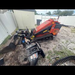 Mini Skid Steer Ditch Witch 800 Bobcat 