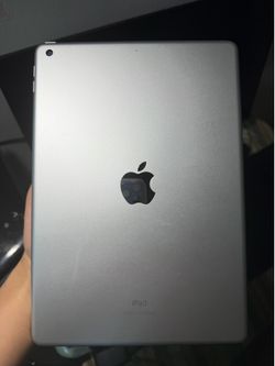 Apple iPad Silver 8th Gen 32gb (read Desc)