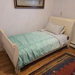 Twin Bed