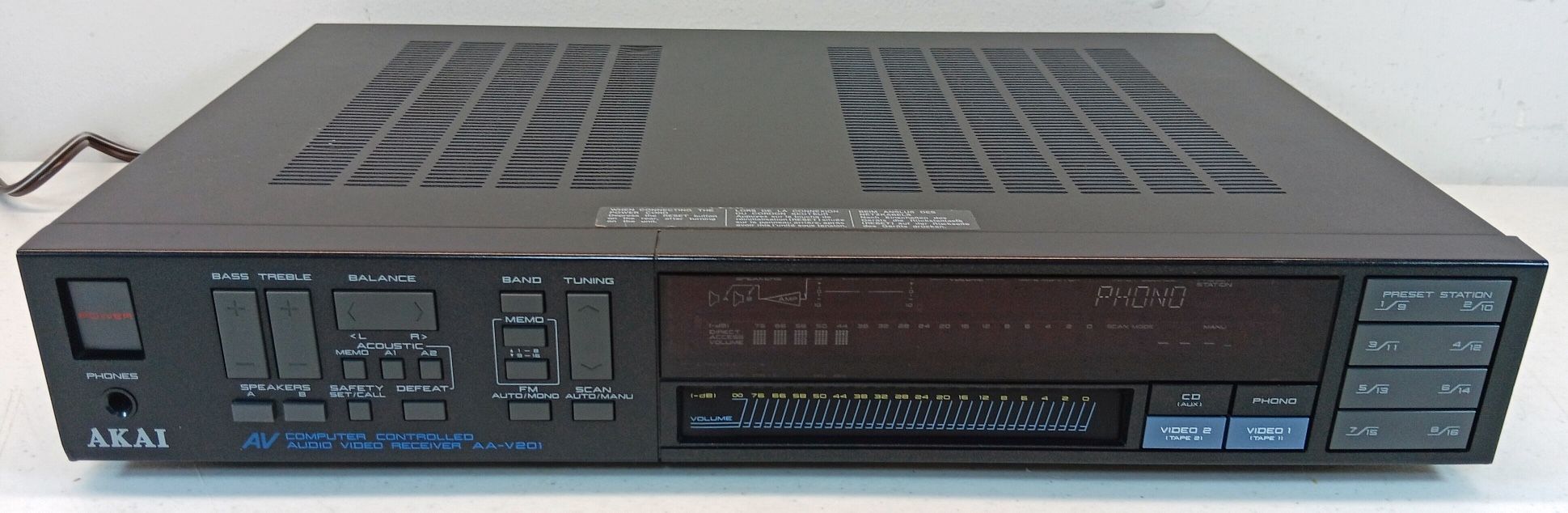 AKAI A/V Stereo Receiver (AA-V201) Tested and Working
