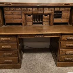 Vintage Oak Rolltop Desk