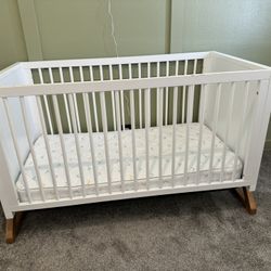 Baby Crib 