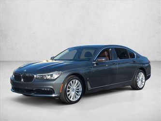 2017 BMW 740e