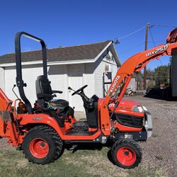 Kubota Backhoe Tractor 