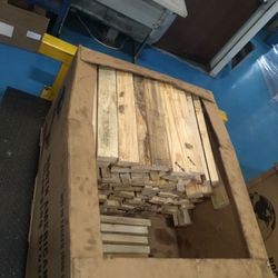 2ft 2 × 4 Lumber, Boards, Wood, Construction 