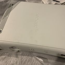Xbox 360 W/ Live Connection