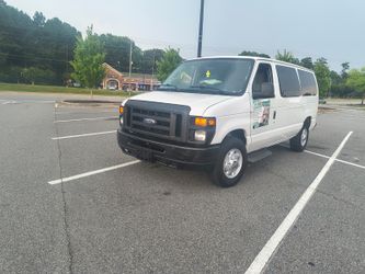 2011 Ford E-350